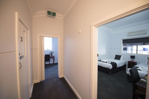 The Old Convent Dalwallinu - Accommodation Sunshine Coast 3