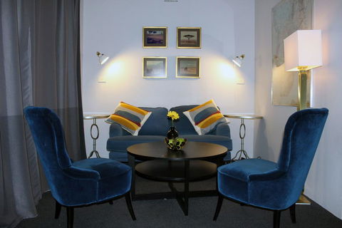 The Oriana, Orange - Accommodation Sunshine Coast 3