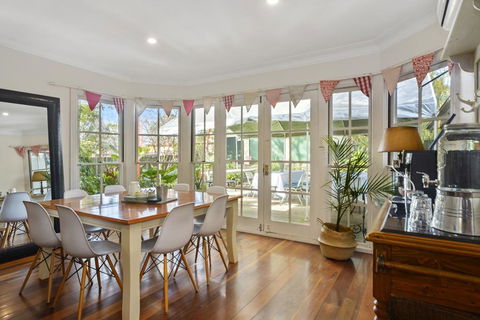 The Pines Bed And Breakfast - Accommodation Sunshine Coast 0