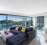 The Princess of Bulimba - Executive 3BR Bulimba Apartment with Large Balcony Next to Oxford St - Accommodation Sunshine Coast