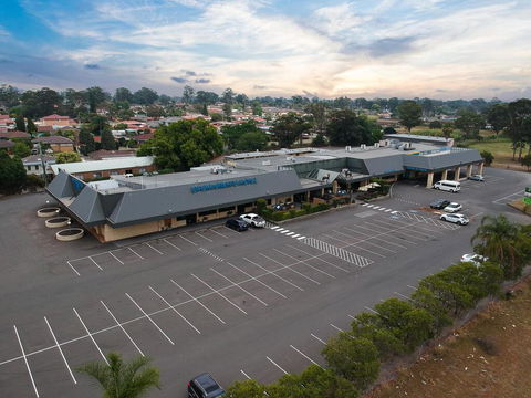 The Sportsman's Hotel - Accommodation Sunshine Coast 1