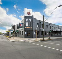 The Union Club Hotel - Accommodation Sunshine Coast