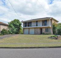 The Verandah' 9 Hanson Avenue - fantastic child friendly home - Accommodation Sunshine Coast