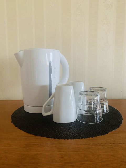 The Victoria Hotel - Accommodation Sunshine Coast 3