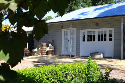 The Villa - Accommodation Sunshine Coast 0