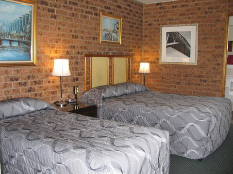The Wayfarer Motel - Accommodation Sunshine Coast 2