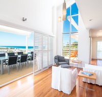 The White House - Central Coolum with Spectacular Ocean Views and WiFi - Accommodation Sunshine Coast