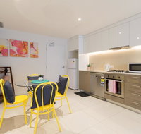 Ther-Rich Apartment - Accommodation Sunshine Coast