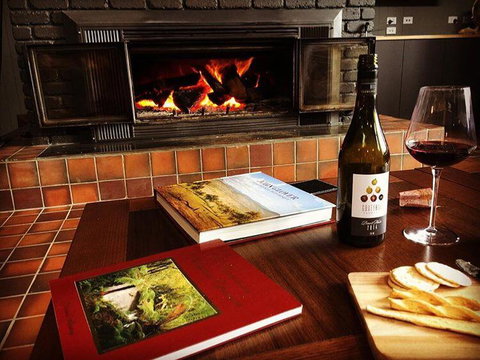 Thousand Lakes Lodge - Accommodation Sunshine Coast 1