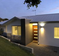 Three Bedroom Two Bathroom Family Home - Accommodation Sunshine Coast