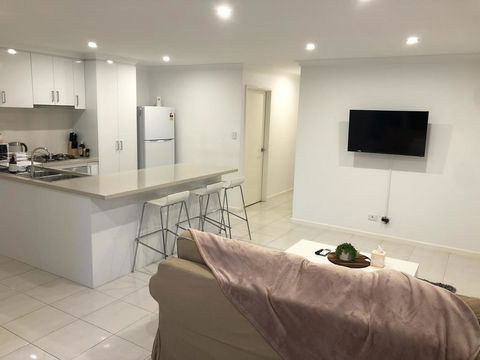 Three Bedroom, Two Bathroom Family Home - Accommodation Sunshine Coast 1