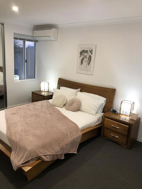 Three Bedroom, Two Bathroom Family Home - Accommodation Sunshine Coast 2