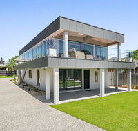 Top Class Beach Front Tootgarook - Accommodation Sunshine Coast