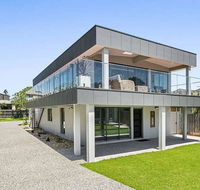 Top Class Beachfront Tootgarook - Accommodation Sunshine Coast
