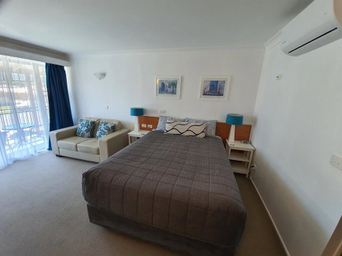 Town Beach Motor Inn Port Macquarie - Accommodation Sunshine Coast 1
