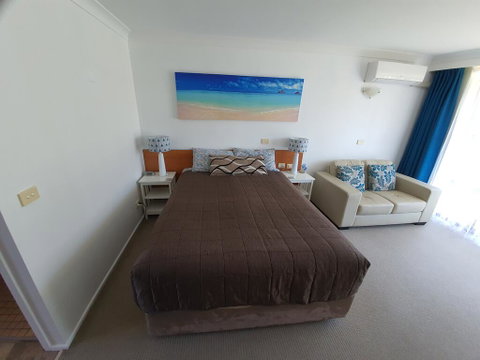 Town Beach Motor Inn Port Macquarie - Accommodation Sunshine Coast 2