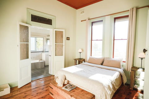 Tracton Homestead - Accommodation Sunshine Coast 3