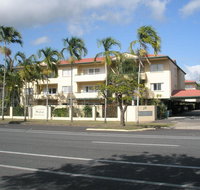 Tradewinds McLeod Holiday Apartments - Accommodation Sunshine Coast