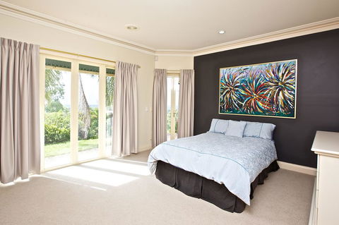 Tranquill Garden Hideaway - Accommodation Sunshine Coast 0