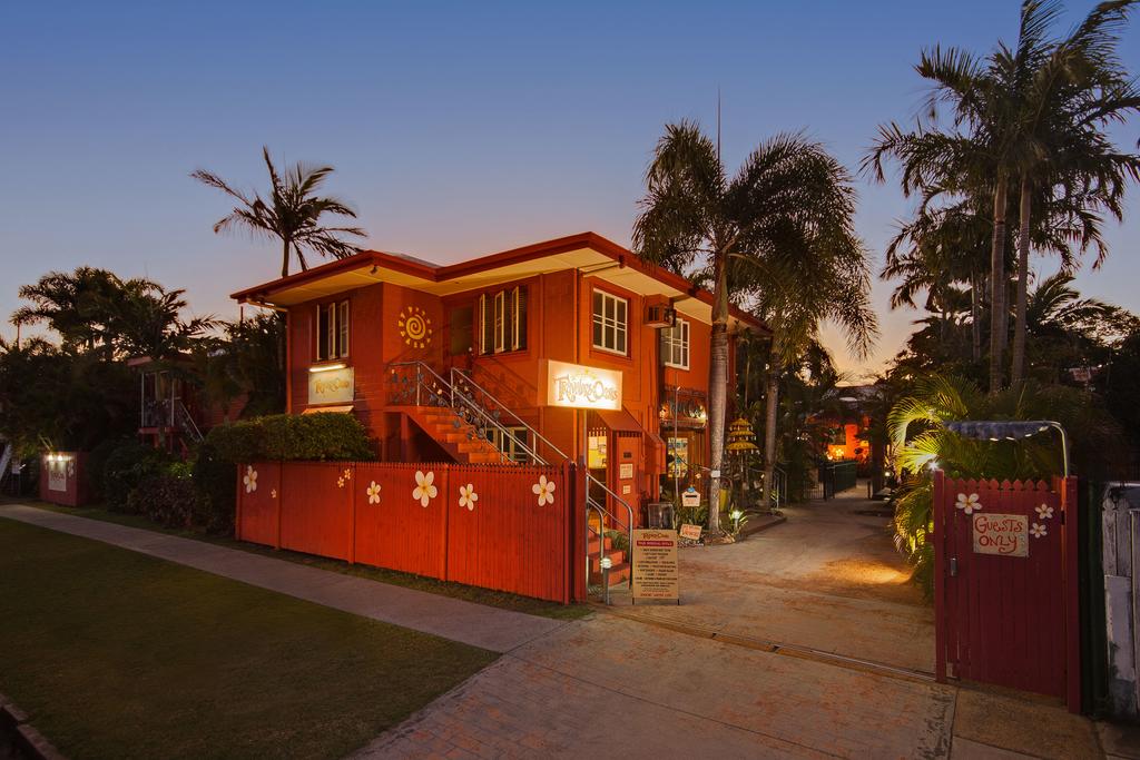 Mooroobool QLD Accommodation Sunshine Coast