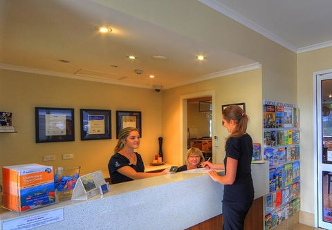 Tropixx Motel & Restaurant - Accommodation Sunshine Coast 1