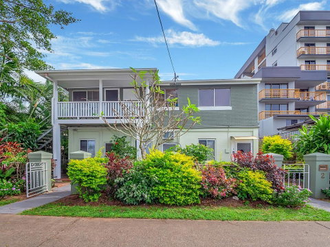 Tropical On McKenzie MK1 - Accommodation Sunshine Coast 1