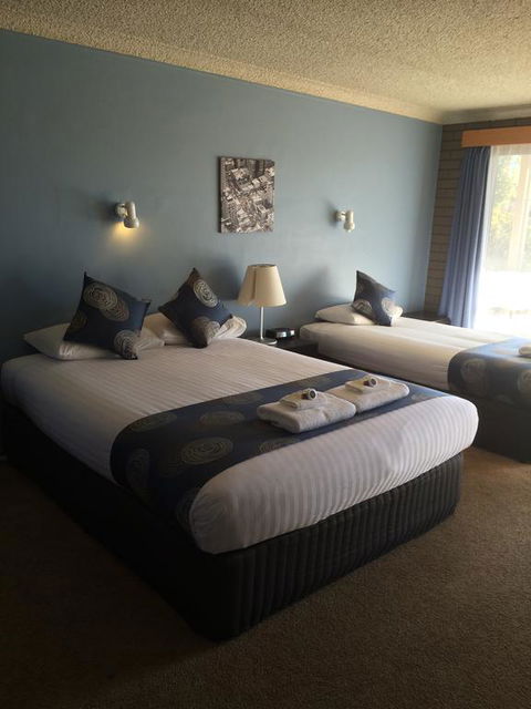 Tumut Valley Motel - Accommodation Sunshine Coast 2