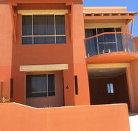 Tuscany Townhouse 3-4 - Accommodation Sunshine Coast