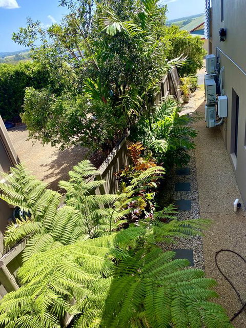 Ultra Modern Private Studio Room - Accommodation Sunshine Coast 3
