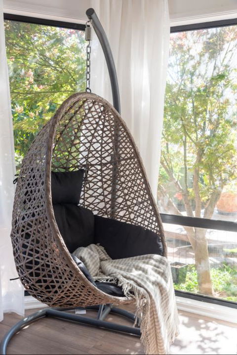 ULTRA SPACIOUS STYLISH HOME IN PRESTONS - SYDNEY - Accommodation Sunshine Coast 3