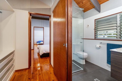 Unique Getaway 300m To Bribie Foreshore, Bongaree - Accommodation Sunshine Coast 2