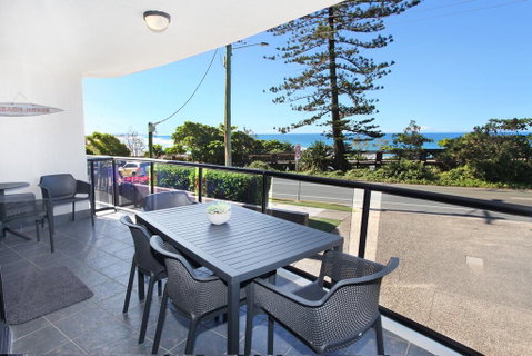 Unit 1 Phoenix Apartments, Coolum Beach - Accommodation Sunshine Coast 1