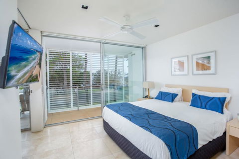Unit 105 Plantation - Rainbow Beach, Plantation Resort, Second Floor, Aircon, Pool, Spa - Accommodation Sunshine Coast 3