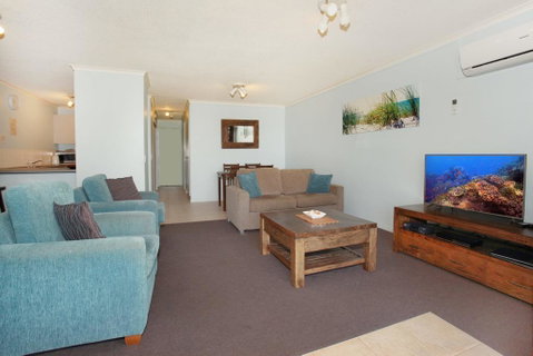 Unit 2, Biriny Lodge, 1686-1689 David Low Way Coolum Beach - Accommodation Sunshine Coast 1