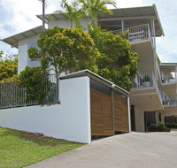 Unit 2 Sea Breeze Villas- 39 First Avenue Coolum - WIFI 400 Bond - Accommodation Sunshine Coast