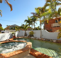 Unit 4 Coolum Sands Apartments 34 First Avenue Coolum Beach 400 BOND LINEN SUPPLIED - Accommodation Sunshine Coast