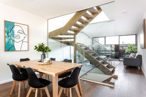 Urban Rest - Little Grenfell - Accommodation Sunshine Coast 0
