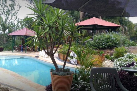 Valley View Cottages - Accommodation Sunshine Coast 1
