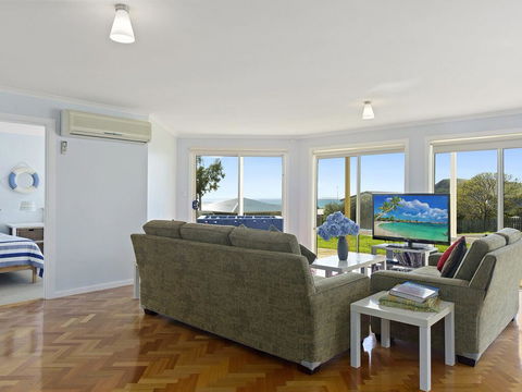 VALLEY VIEWS - 10 Valley Heights Drive - Accommodation Sunshine Coast 3