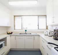 Vickery House 8 Bedroom Flat - Accommodation Sunshine Coast