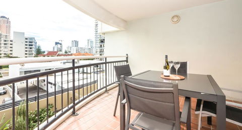 Victoria Square Apartments - Accommodation Sunshine Coast 2