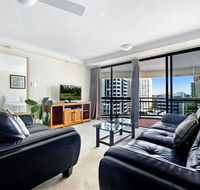 Victoria Square Apartments in the Heart of Broadbe - Accommodation Sunshine Coast