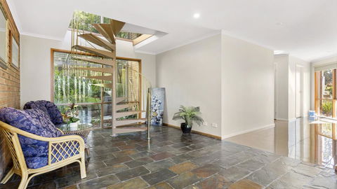 VIEWS AT MCCRAE..... - Accommodation Sunshine Coast 3