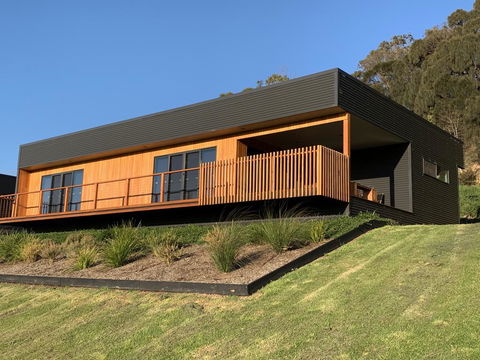 Villa 1 - Accommodation Sunshine Coast 3