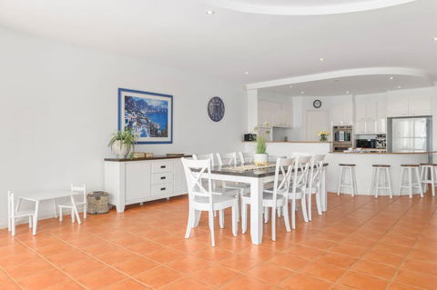 Villa Provence Coffs Harbour - Accommodation Sunshine Coast 3