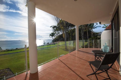 Villa Provence Coffs Harbour - Accommodation Sunshine Coast 1
