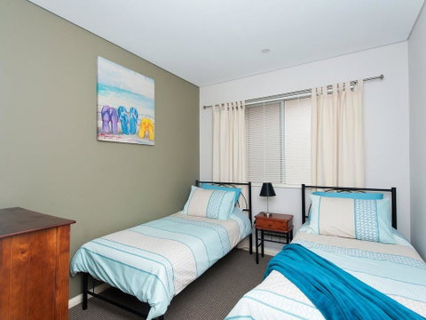 Villa Serene @ Fingal Bay - Accommodation Sunshine Coast 1