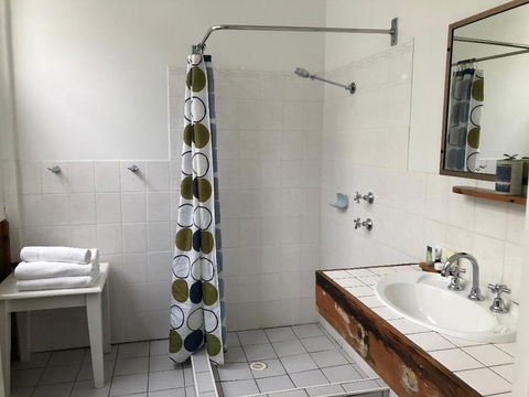 Vine Valley Inn - Accommodation Sunshine Coast 1