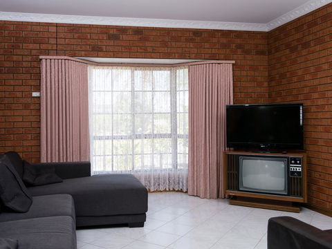 Vineyard Retreat Mildura - Accommodation Sunshine Coast 1