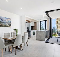 Vue Broadbeach Private 2 Bed Ocean View - Accommodation Sunshine Coast